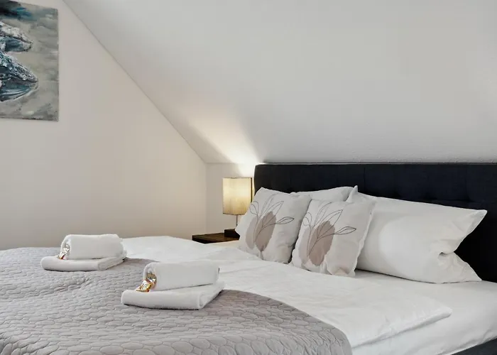 Smooth Living Apartments Augsburg Lechhausen - Free Parking